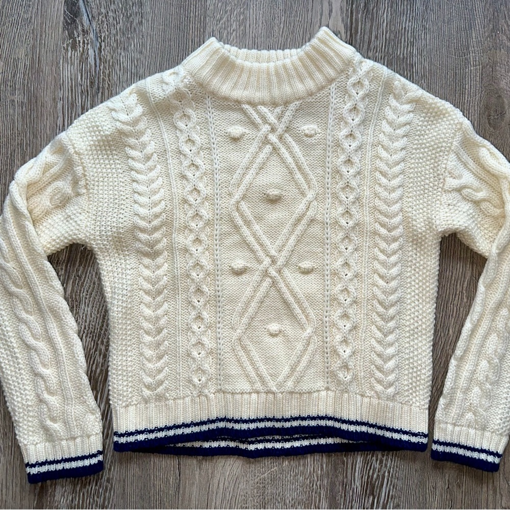 Girls Vineyard Vines Cream Cable Knit Sweater xs 5/6